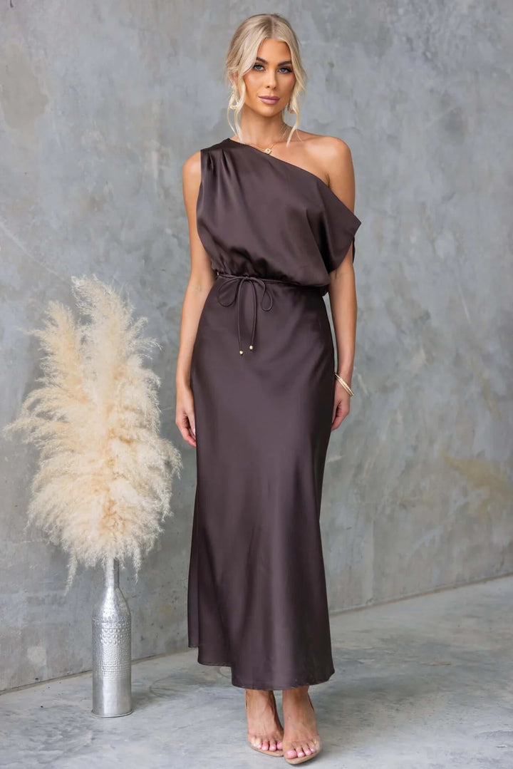Ladies Maxi Kjole med Off-Shoulder Design og Elastisk Talje Skovae