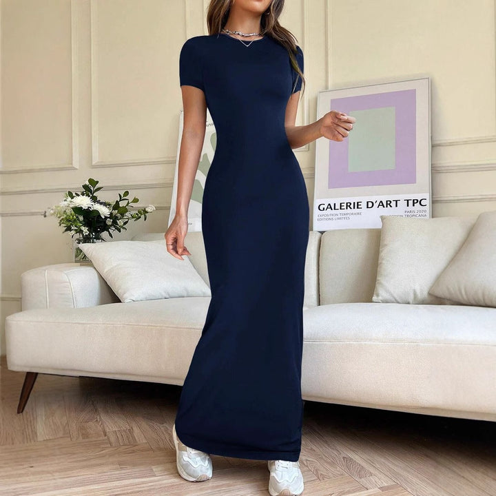 Dame Maxikjole i minimalistisk design Stilla