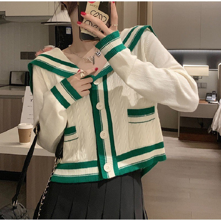 Damer casual cardigan med maritim hættekrave og knapdetaljer Stilla