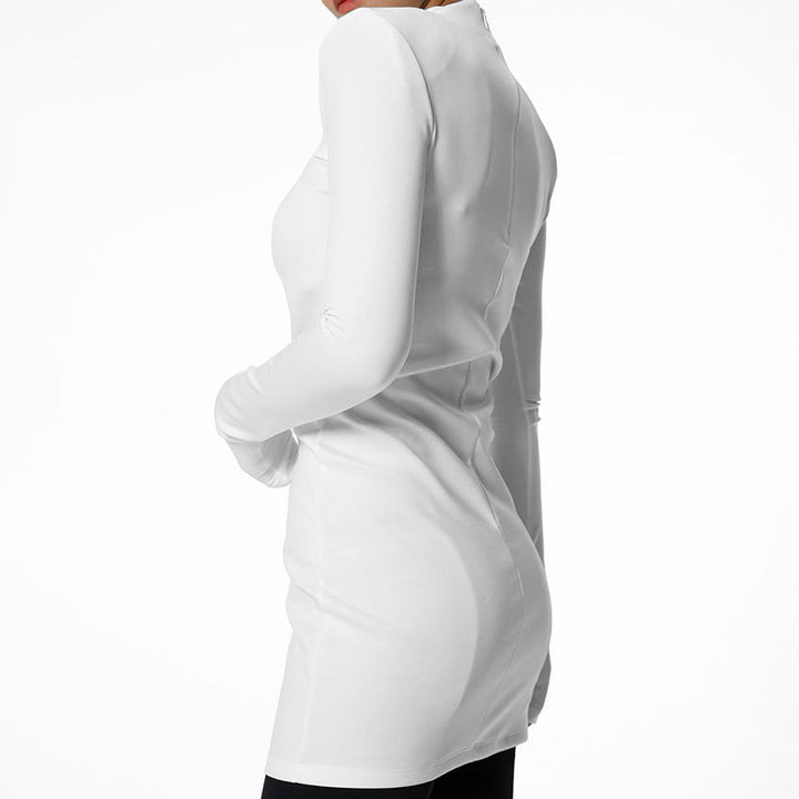 Dame figursyet longsleeve kjole med asymmetrisk cut-out Stilla