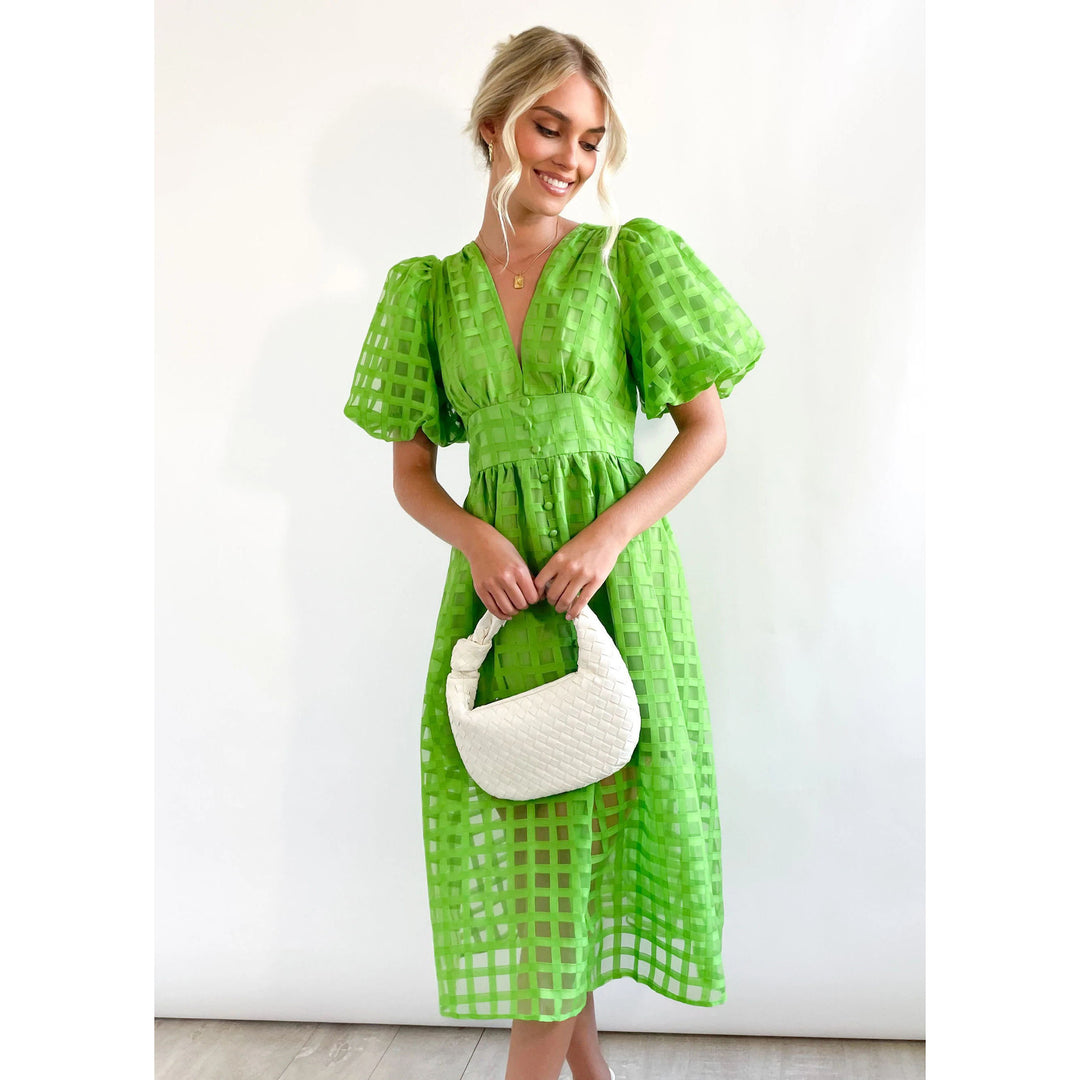 Dame midi kjole med spændende ternet design Stiila