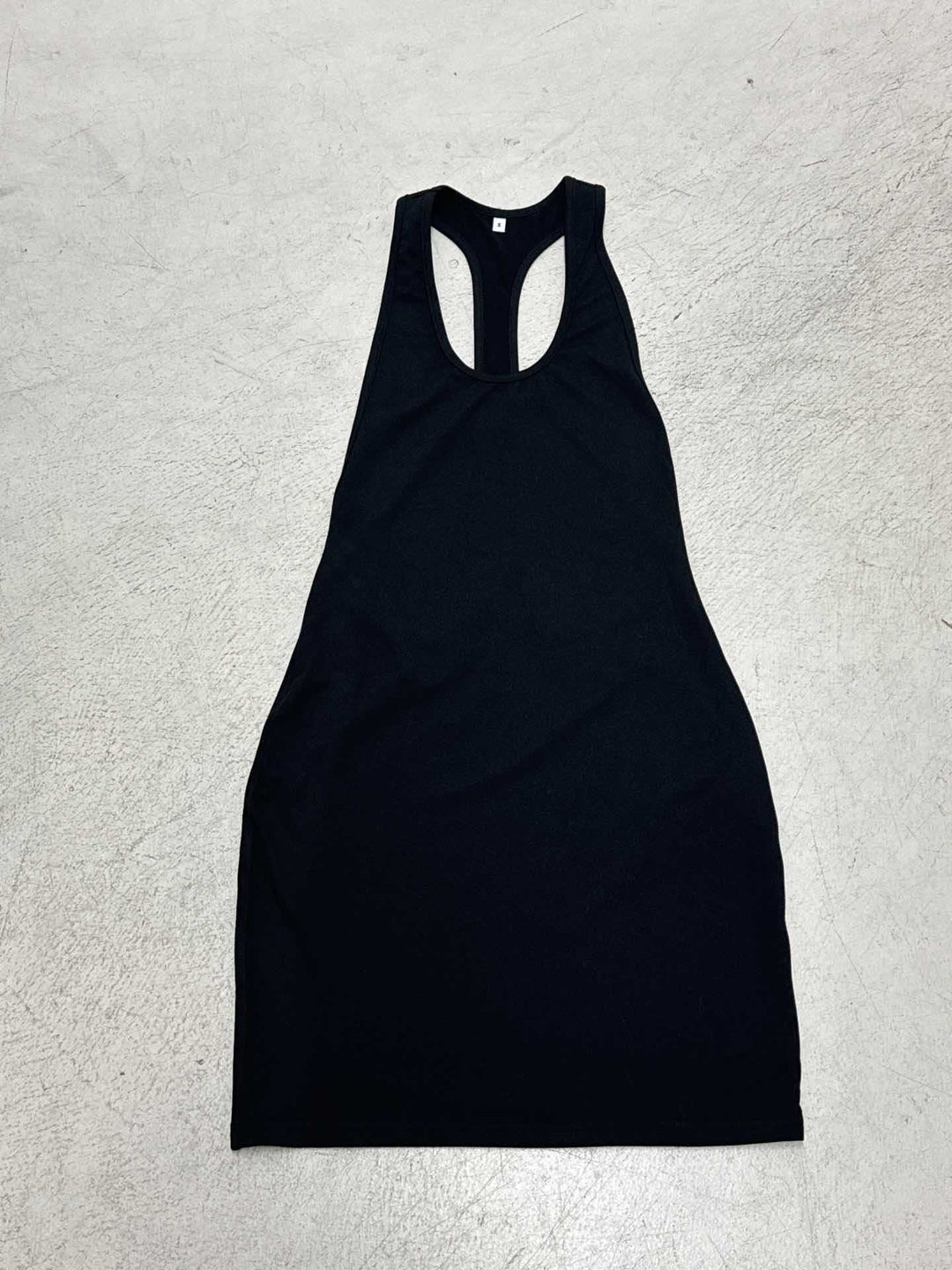 Dame figurnær sportskjorte med racerback-design Skovae