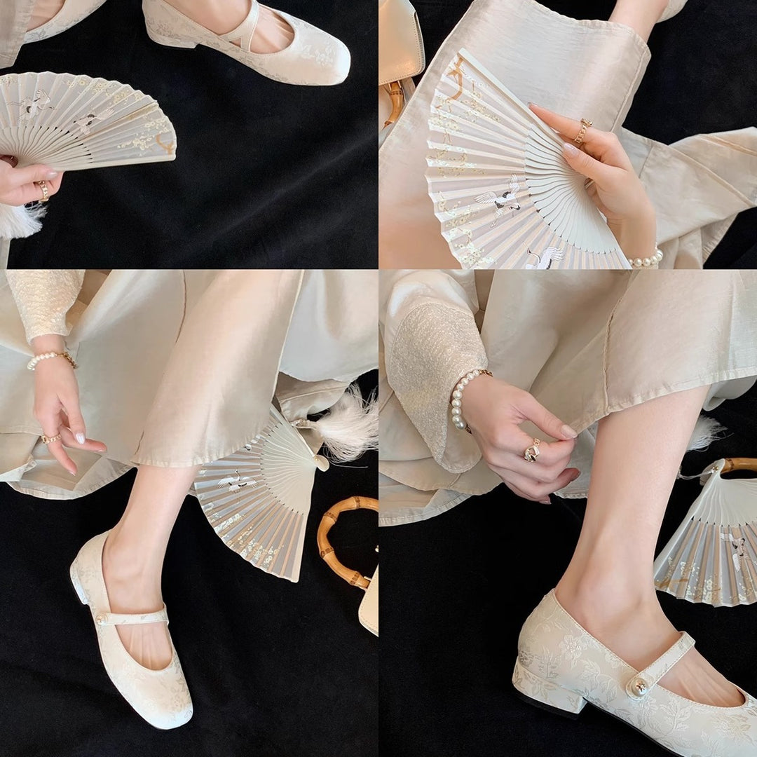 Dame Floral Prægning Mary Jane Flats med elegant perleaccent Stilla
