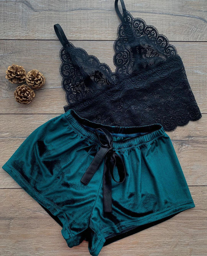Dame Spitze-Bralette og Velour-Shorts-Sæt Stilla