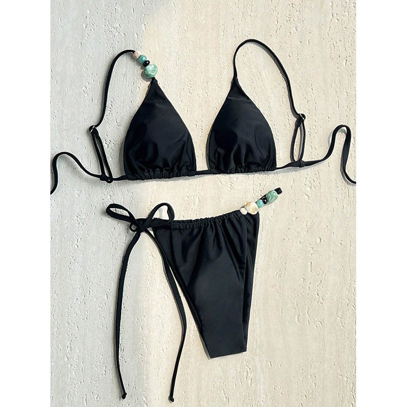 Dame triangel-bikini med justerbare stropper og elegante elementer Skovae