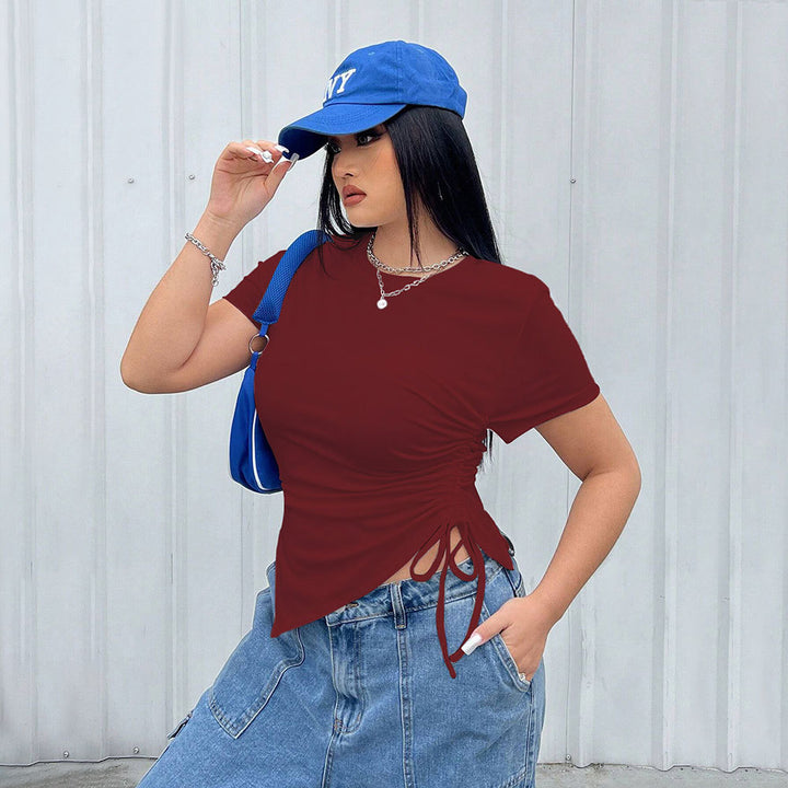 Dame T-shirt med sideløsninger og asymmetrisk snit Skovae