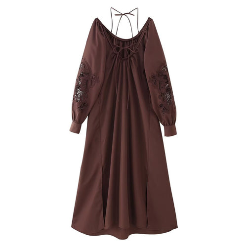 Femme Off-Shoulder Maxi Kjole med broderet ærme-detail Stilla
