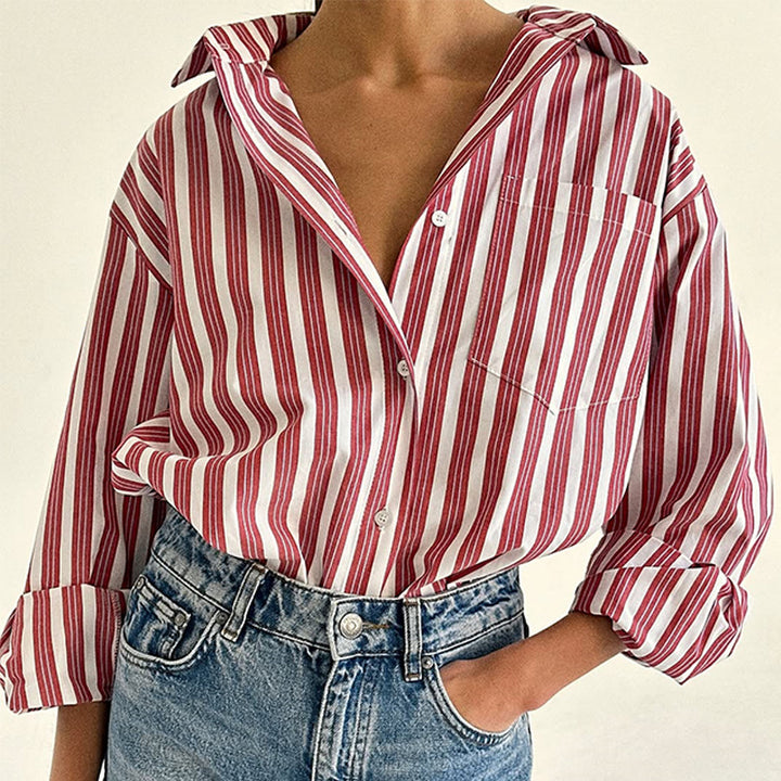 Dame Casual Oversized Skjorte med stribet design og praktiske brystlommer Stilla