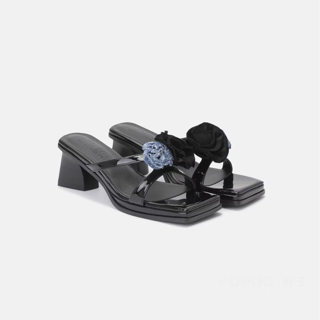 Femme Block Hæl Slide Sandaler med struktureret Rem-Detalje Stilla