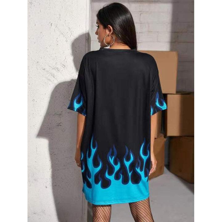 Dame Oversized T-Shirt med ildfuldt design og behagelig pasform Stilla