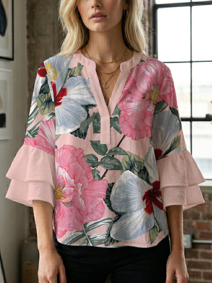 Damebluse med voluminøse flæseærmer og blomstermønster Skovae