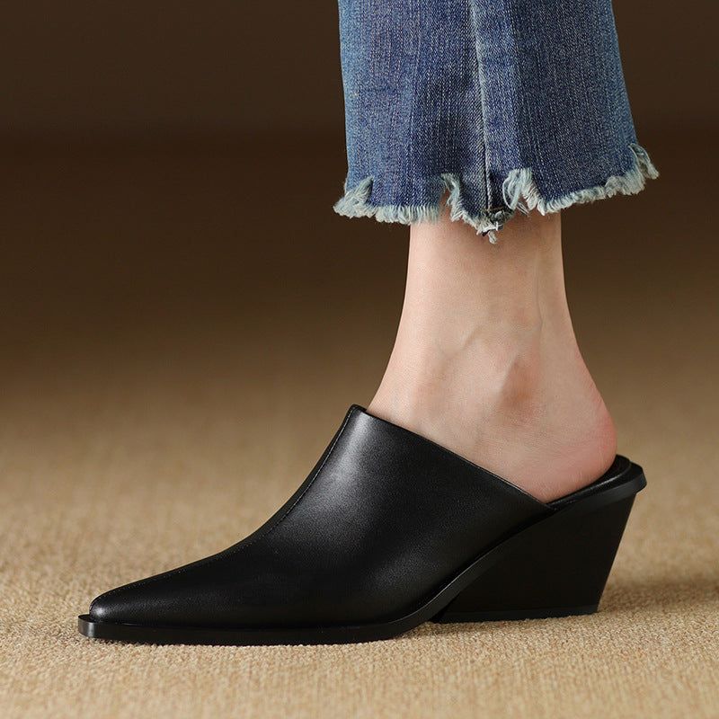 Dame Wedge Mules Stilla