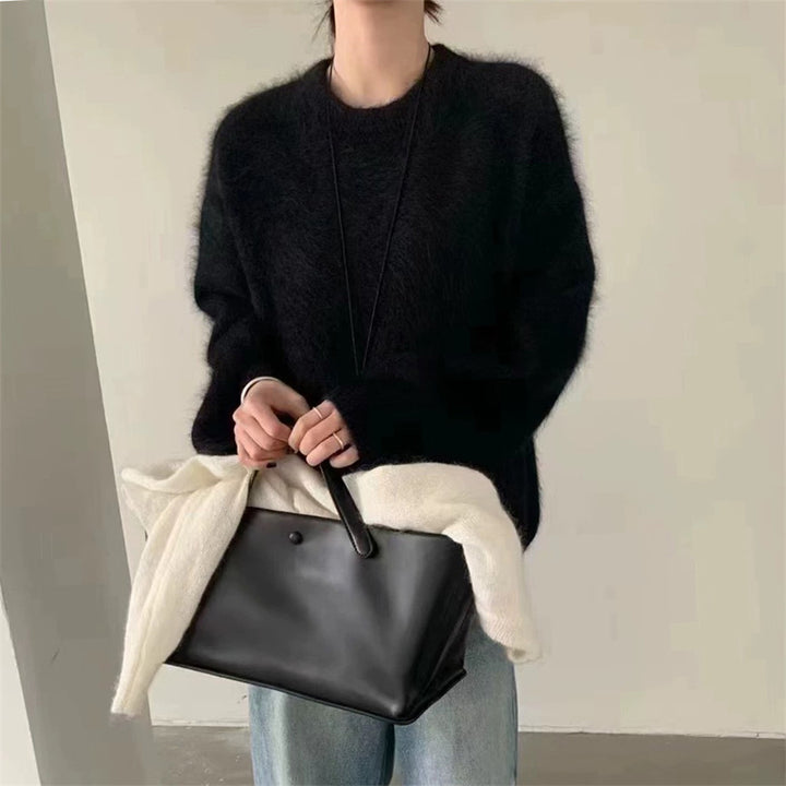 Kvinders fluffy sweater med oversized skæring lavet af mohair uld Stilla