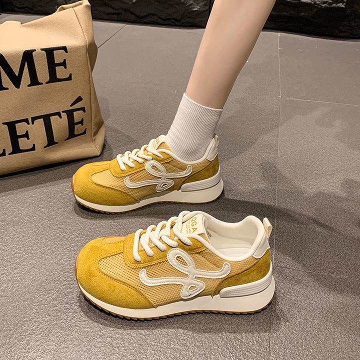 Dame Sneakers med åndbar mesh-overflade og moderne design Stilla