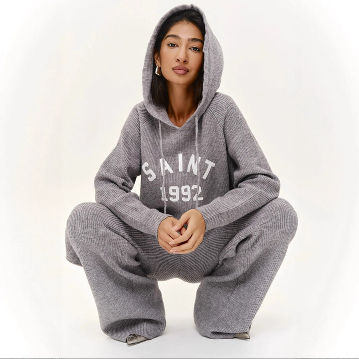 Kvinders komfortable hoodie med klassisk branding Stilla