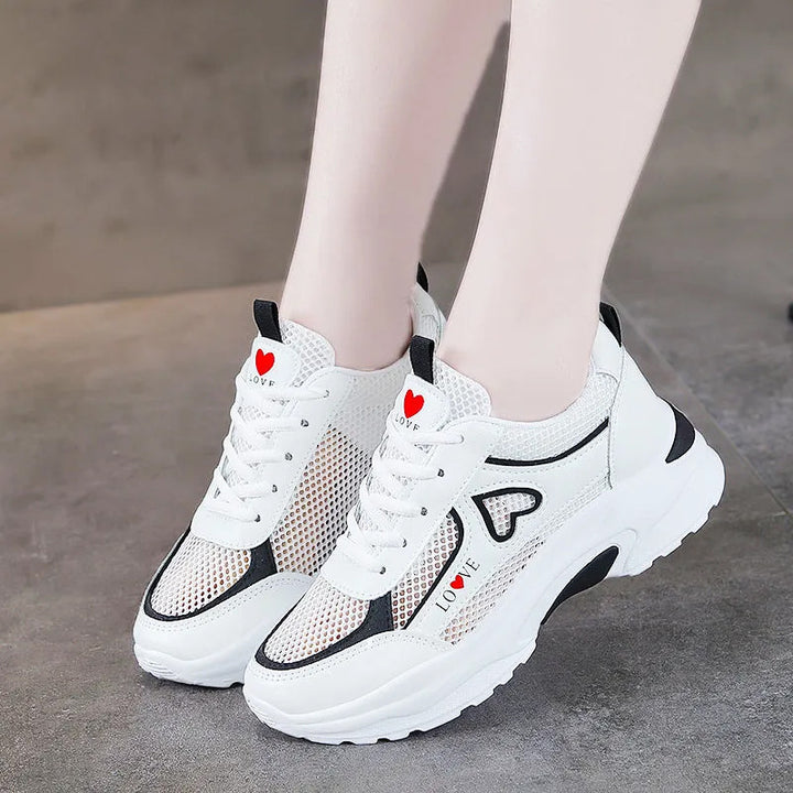 Damer fashionable træningssneakers med åndbart mesh-overdel og komfortabel sål Stilla
