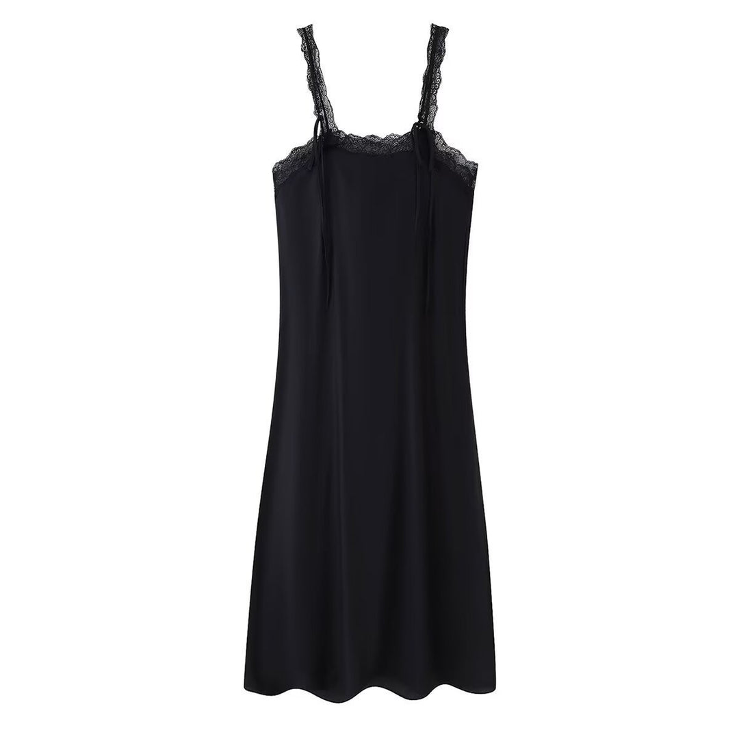 Femme Spidsbesat Silke-Cami-Kjole Stilla