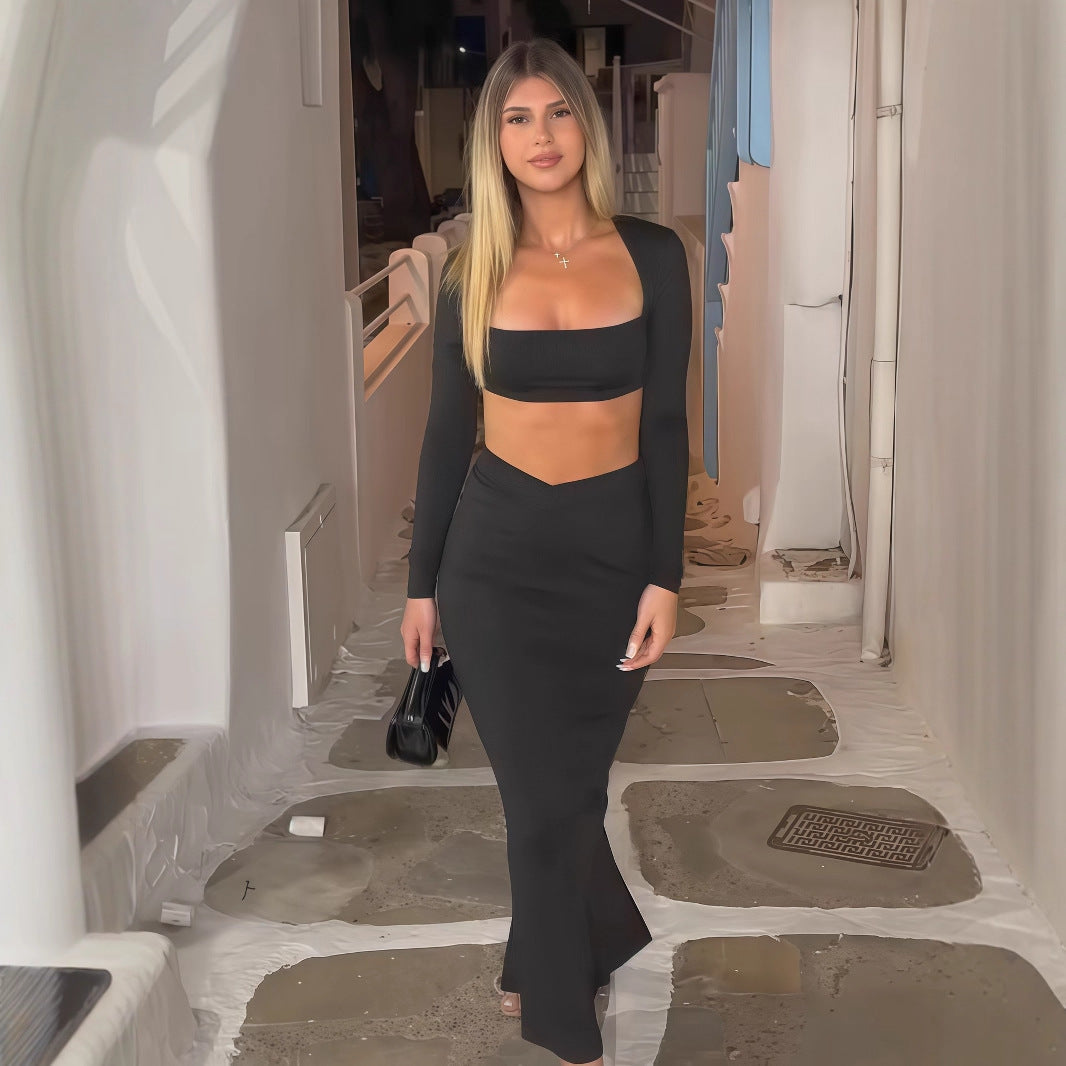 Dame Elegante sæt bestående af crop-top og maxiskørt med gennemsigtigt detalje Skovae