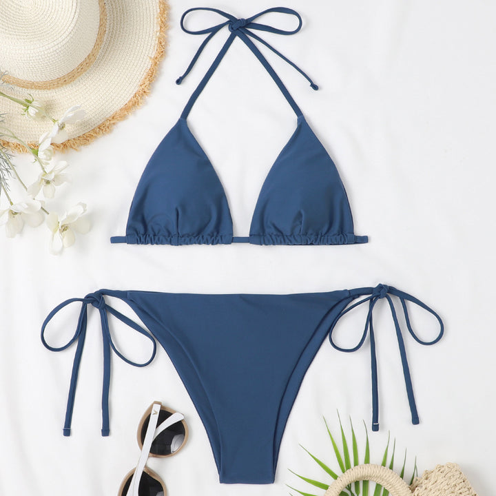 Dame triangel-bikini med justerbare bindebånd og raffinerede detaljer Skovae