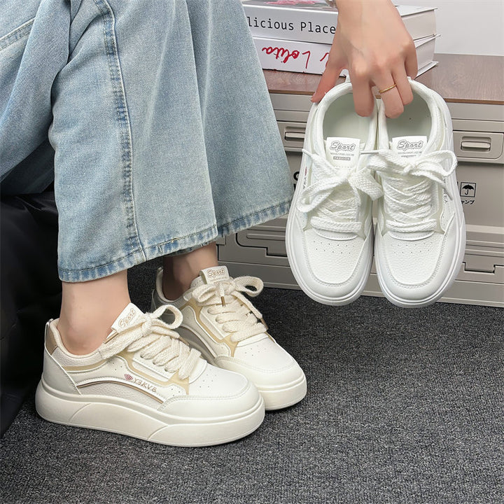 Dame Sneakers i sportiv design med dæmpende sål og åndbare indsatser Stilla
