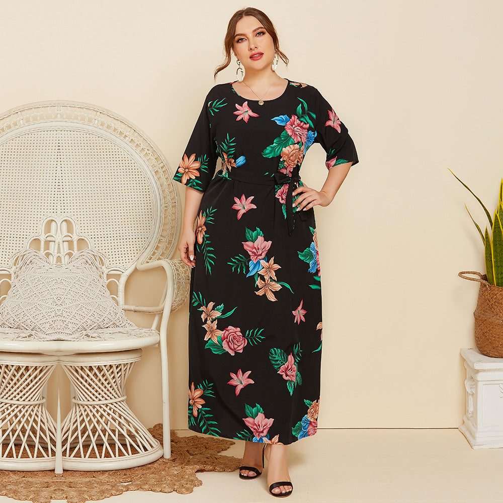 Dame Maxikjole med blomstret design og taljebælte Stilla