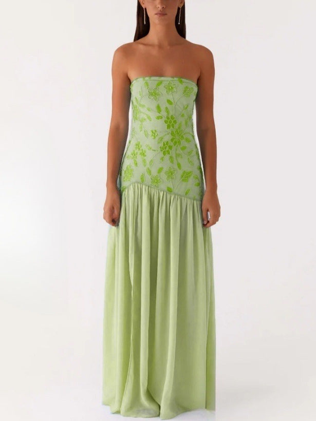 Dame strapless maxikjole med elegant blomsterbroderi Stilla