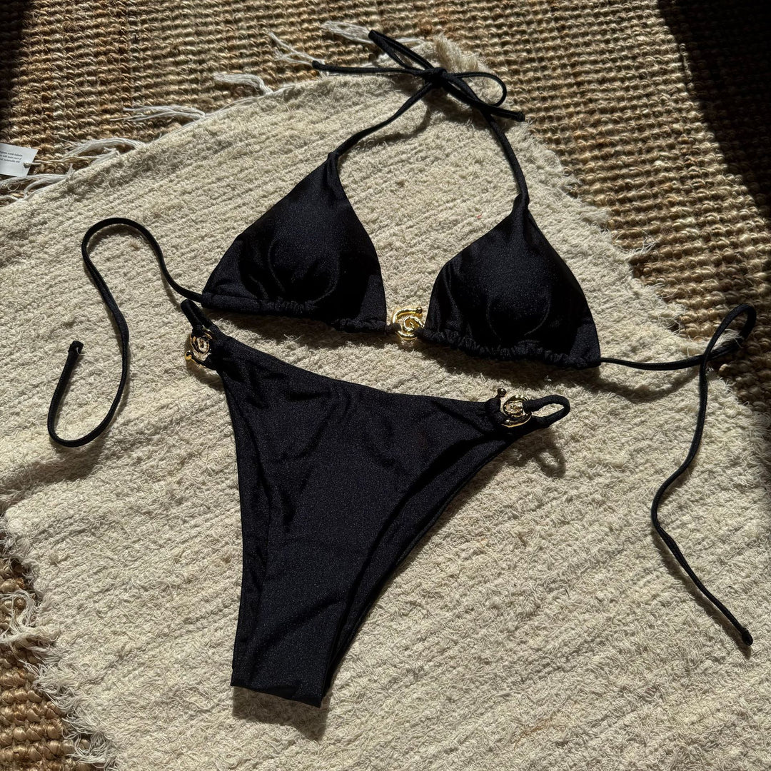 Dame Bikini-sæt med glamorøs guld-detalje og justerbare stropper Stilla