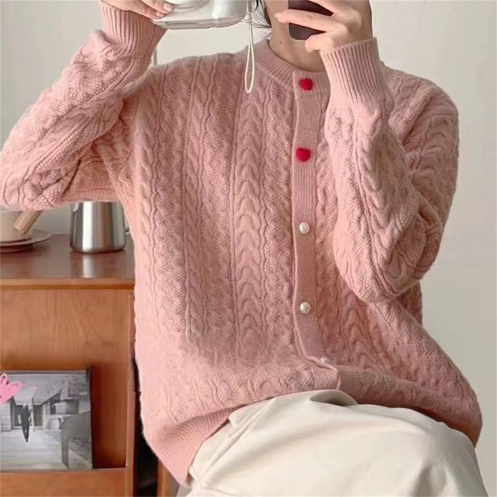 Femme Kabelstrik-Cardigan med hjerteknapdetalje Stilla
