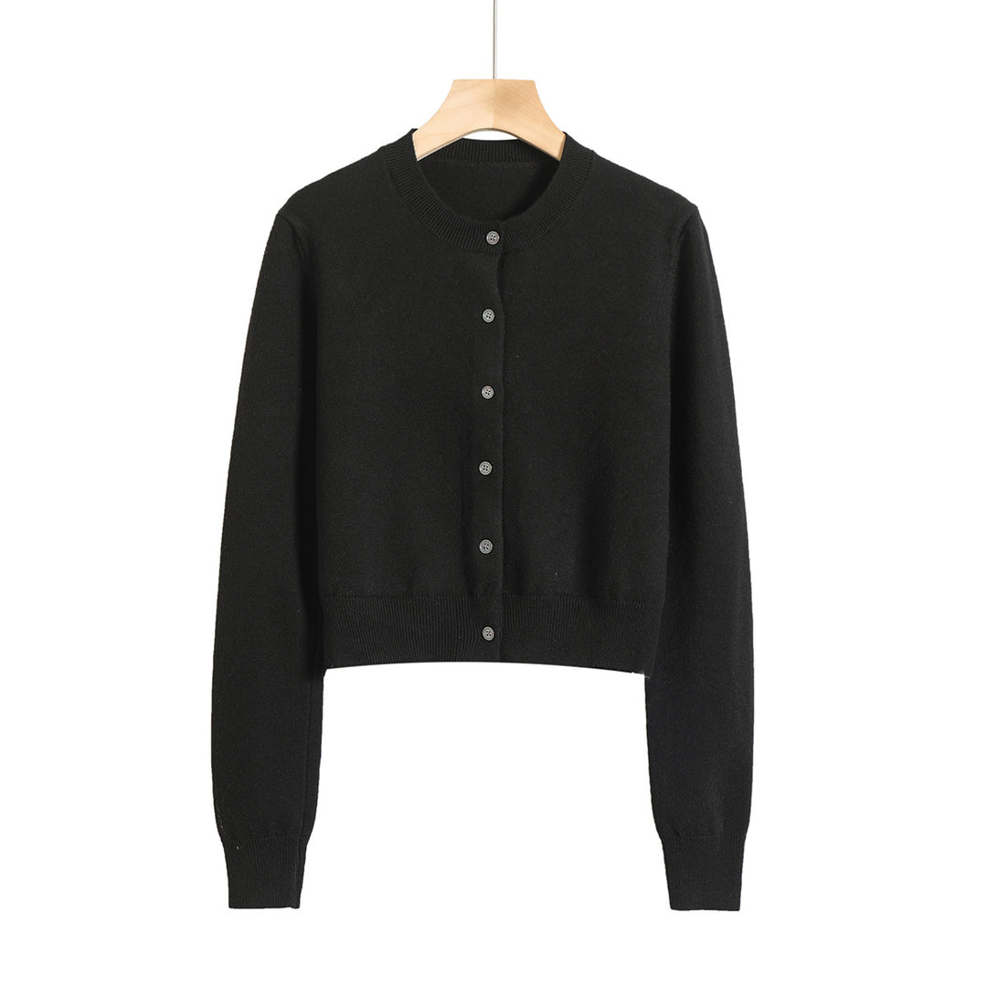 Dame Cropped Strikjakke med elegant knaplukning og blødt materiale Stilla