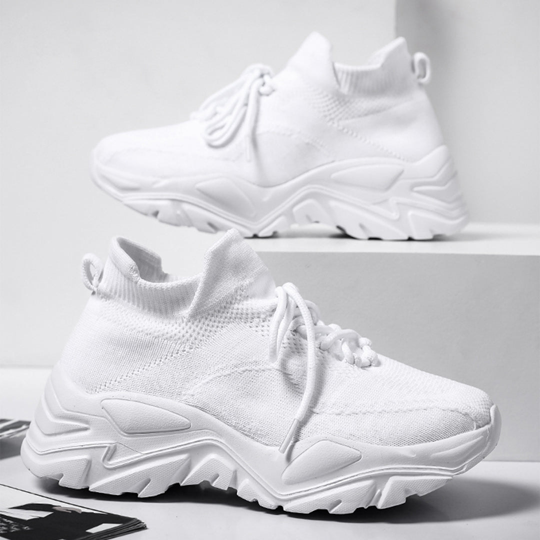 Dame Sporty High-Performance Sneakers med åndbart overmateriale og fleksibel sål Stilla