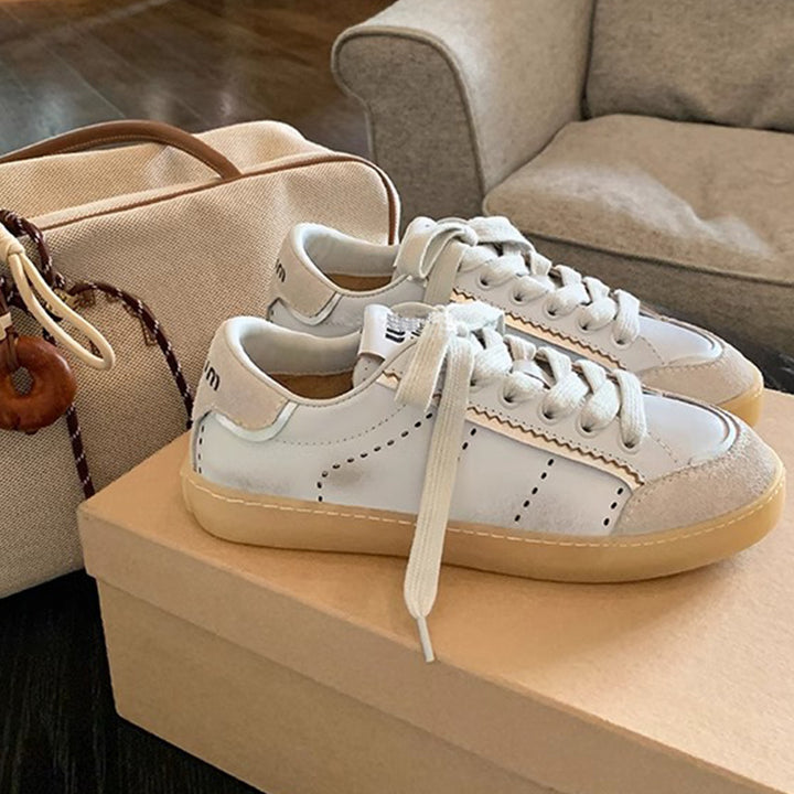 Dame sneakers i retro-stil med åndbar overflade og skridsikker sål Stilla