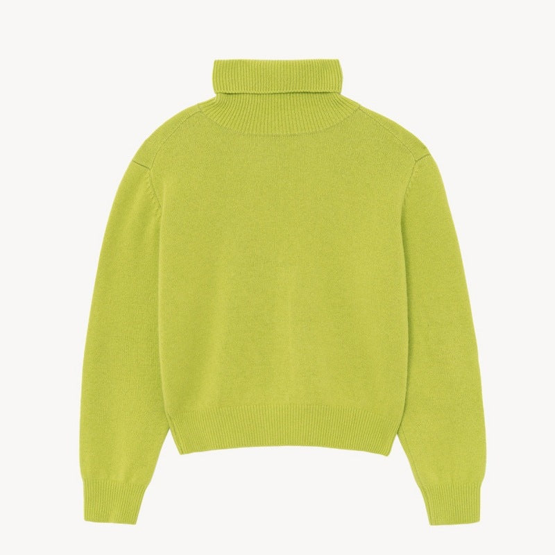 Kvinders hyggelige turtleneck sweater lavet af højkvalitets strikStilla