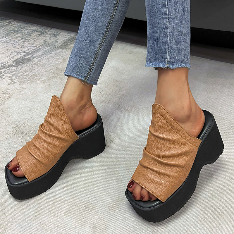 Dame moderne plateau-sandaler med innovativt overmateriale og elastisk sål Stilla