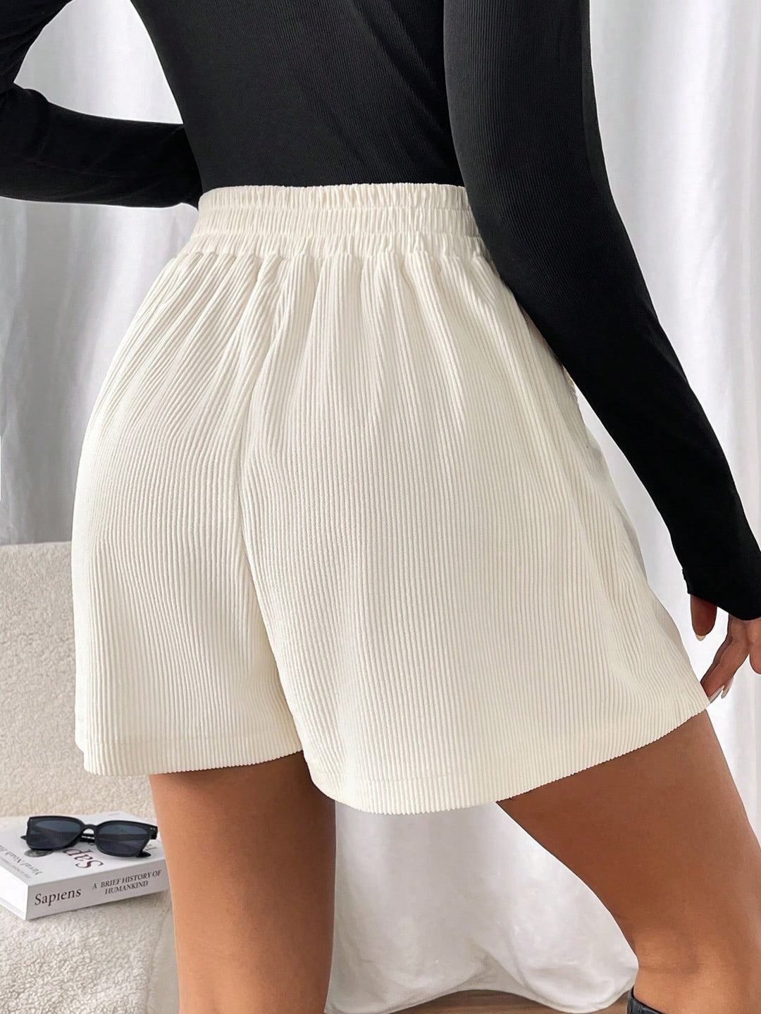 Damer Elegante og luftige ribbede shorts med høj talje Stilla