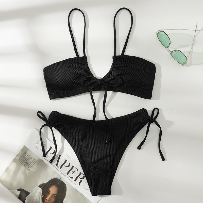 Damer bikini-sæt med raffineret indpakningsdetalje og justerbare stropper Skovae