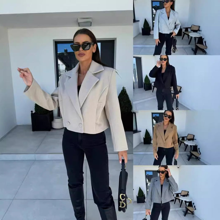 Dame moderigtig Cropped Blazer med dobbelte knapstolper og struktureret stof Stilla