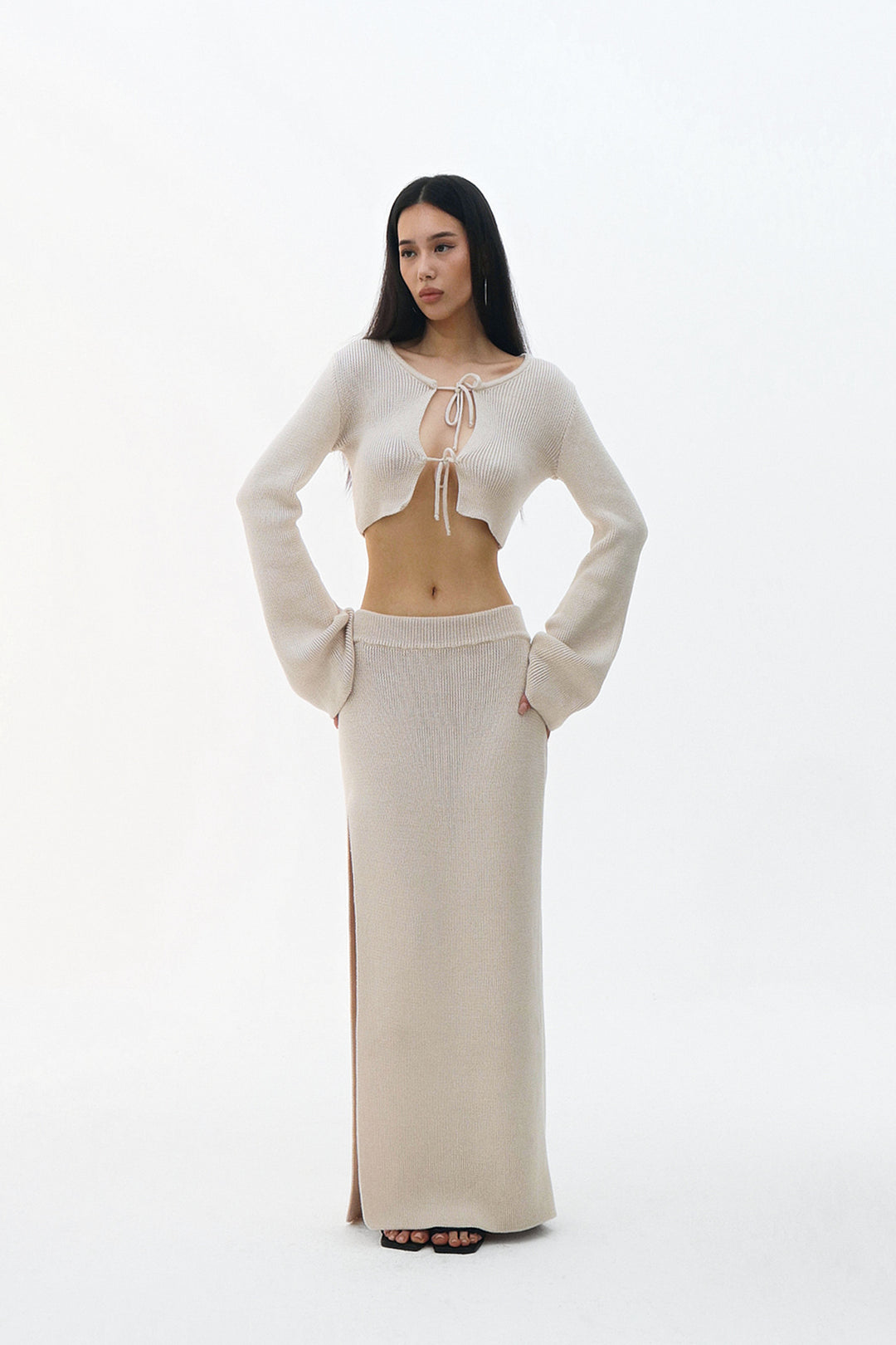 Kvinder Elegant Strik Kjole med Dyb U-hals og Chic Slids Stilla