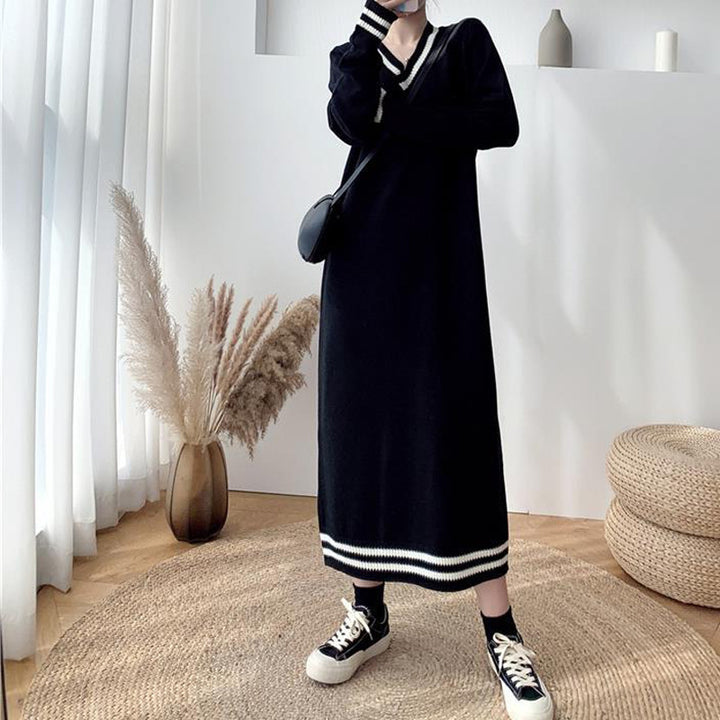 Femme Sporty V-Udskæring Strik Maxi Kjole med Ribkanter Stilla
