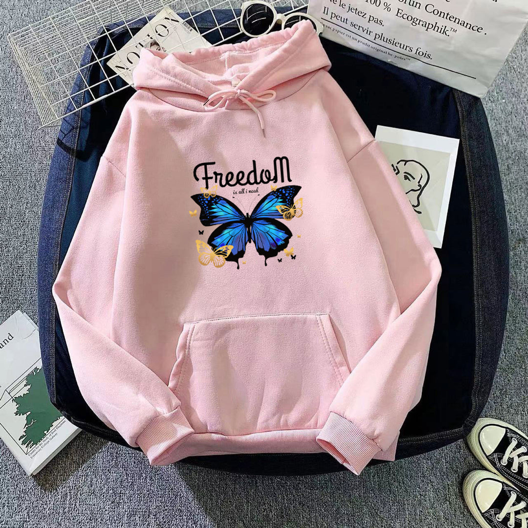 Dame hætte sweatshirt med kunstnerisk sommerfugl design Skovae