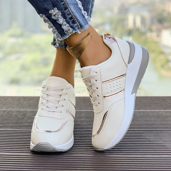Dame mode Sneakers i sporty-elegant design med åndbart overmateriale Stilla