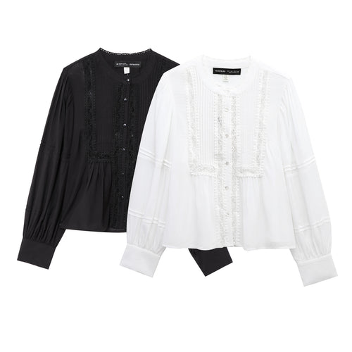 Femme romantisk broderet bluse med knaplukning Stilla