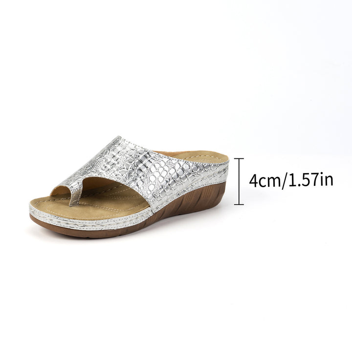 Dame komfortable og stilfulde clogs med krokodille-design Stilla