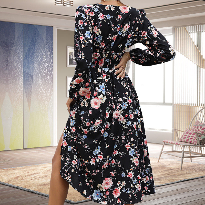 Dame Maxikjole med elegant blomstret design og voluminøse ærmer Stilla