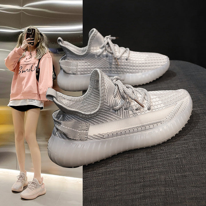 Dame åndbare sneakers med fleksibelt mesh-overmateriale og skridsikker sål Stilla