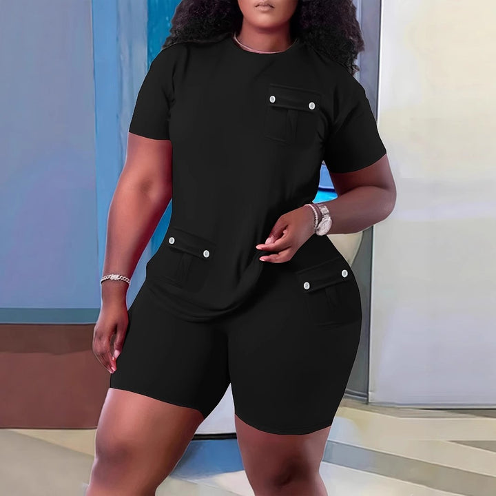 Dame T-shirt og shorts outfit med utility-lommer Stilla