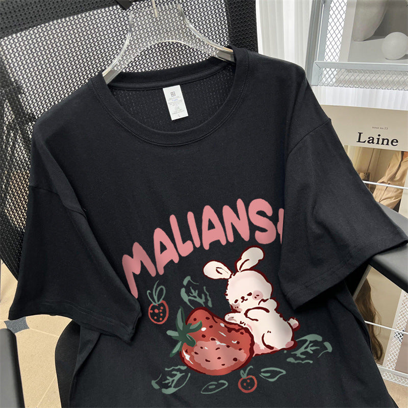 Dame T-shirt med glædeligt jordbær- og kaninmotiv Stilla