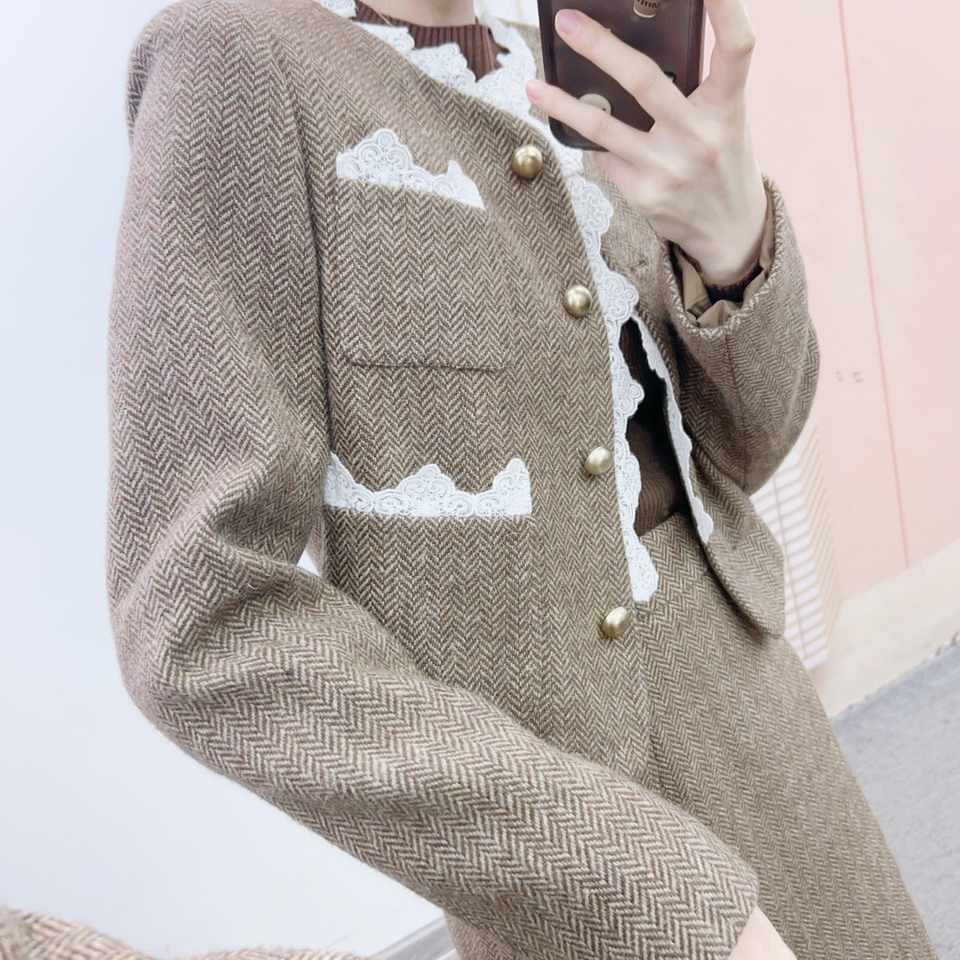 Dame Tweed Blazer med spidsaccentuer og rummelige lommer Stilla