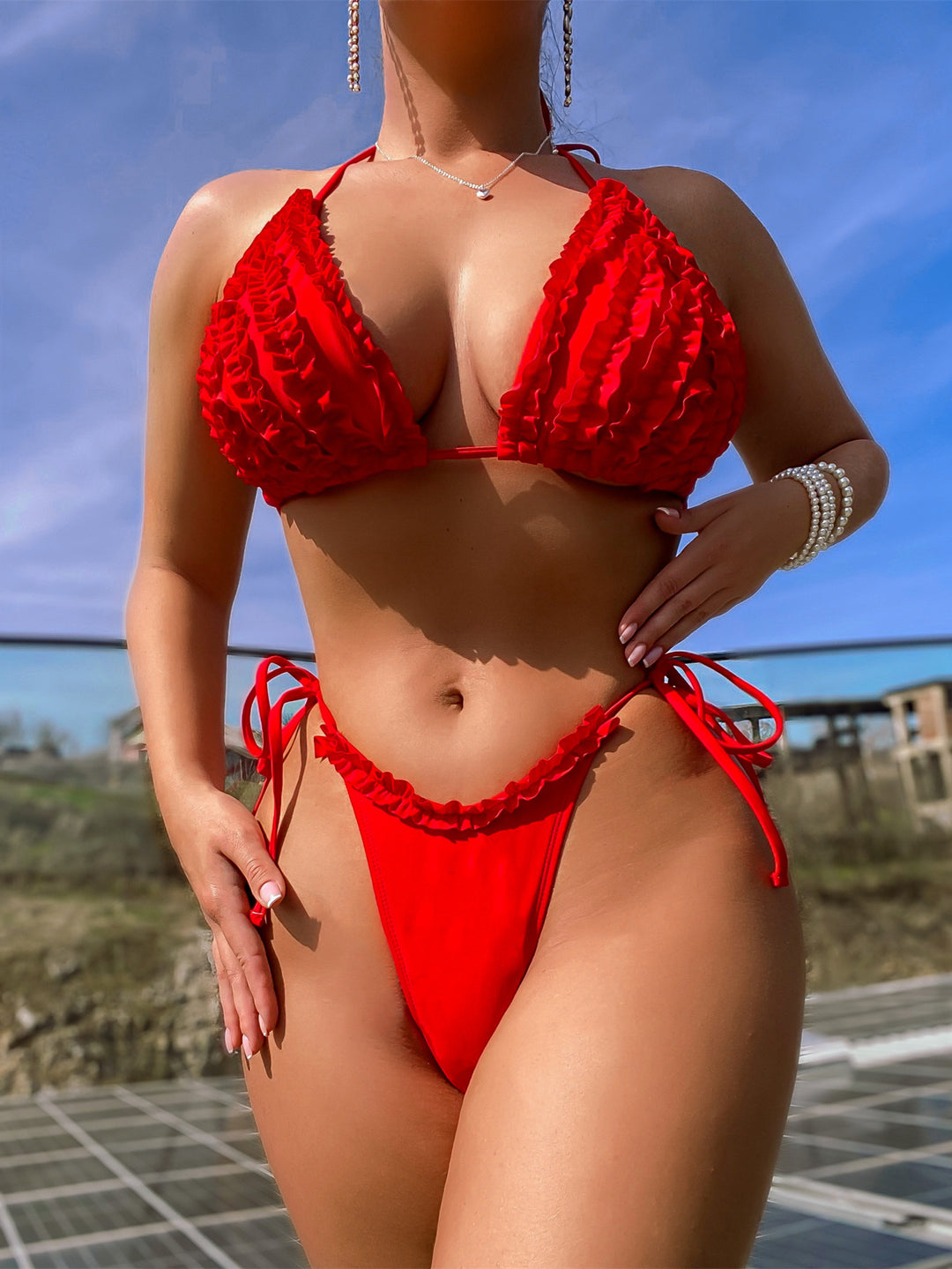 Dame Triangel-bikini med flæsedesign og justerbare bånd