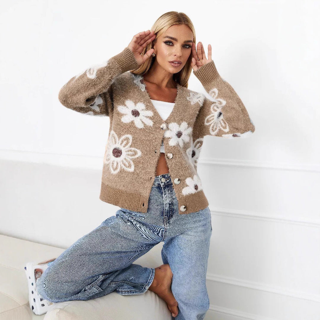 Kvindernes cardigan med blomsterdesign og knapdetaljer Stilla