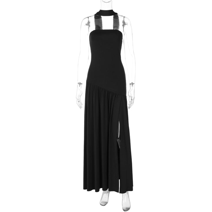 Dame maxikjole med raffineret cut-out-design og asymmetrisk søm Skovae